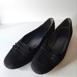 Stuart Weitzman Black Suede Loafers | Classic Buckle Detail | Women’s Size 6.5
